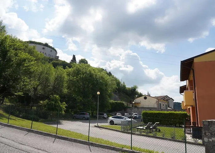 Apartman Al *